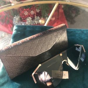 Gucci unisex sunglasses